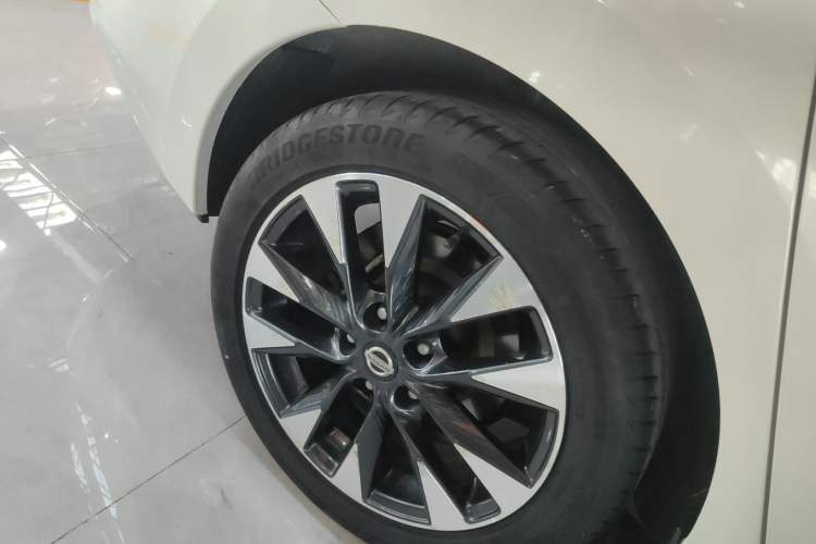 Used Nissan Lannia 2016 1.6L CVT Smart Cool Edition
