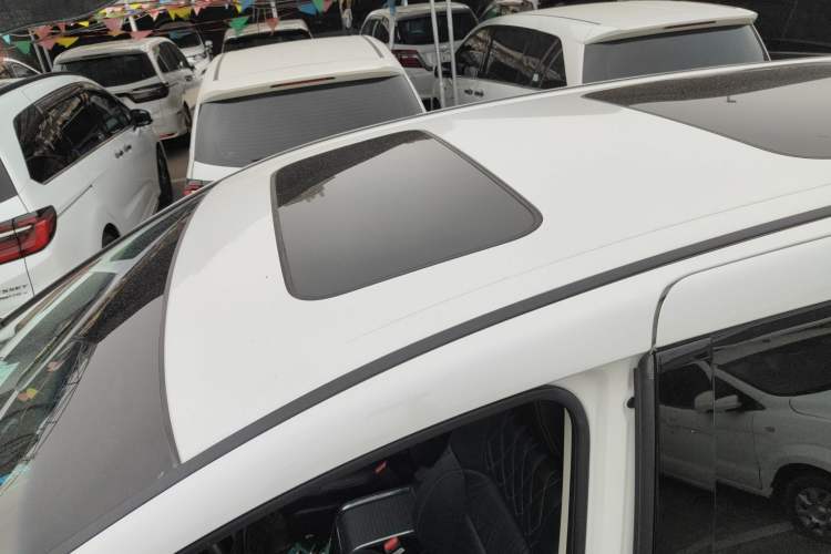 Used Honda Elysion 2019 2.0L Hybrid Luxury Edition
