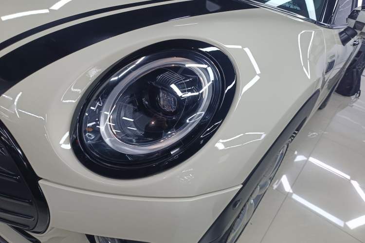 Used  Clubman 2023 1.5T COOPER Connoisseur