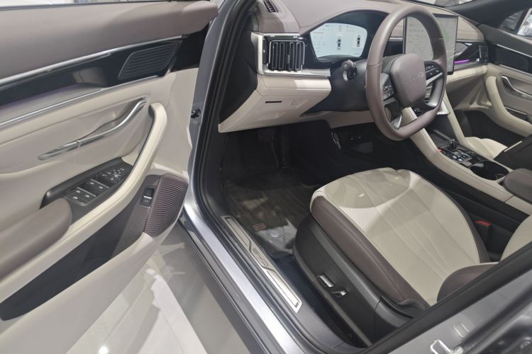 Used BYD Song PLUS New Energy 2025 DM-i Intelligent Driving 160KM Flagship Model
