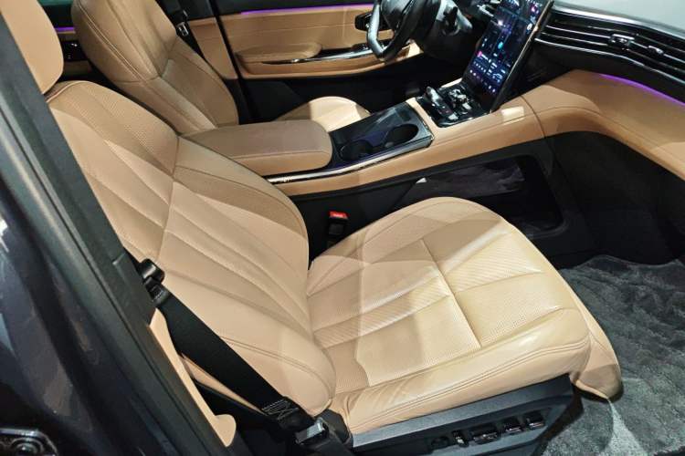 Used Nio ES8 2020 415 KM Signature Edition 7-Seater Version