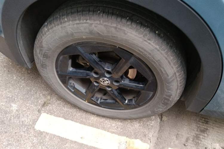 Used Venucia VX6 2025 Large Flat-Layout 520 Pro