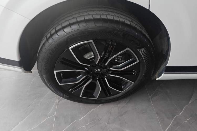 Used XPeng G9 2025 625 Long-Range Max
