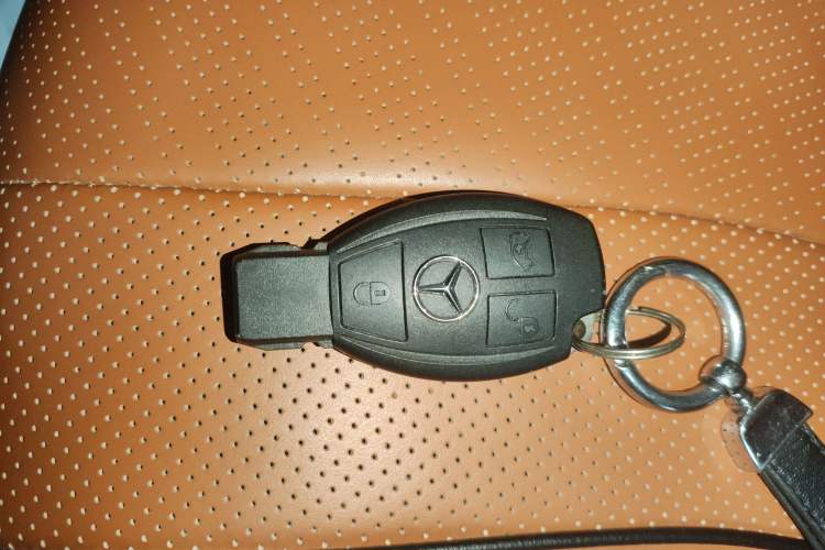 Used Mercedes-Benz Vito 2021 2.0T Business Version 7 Seats
