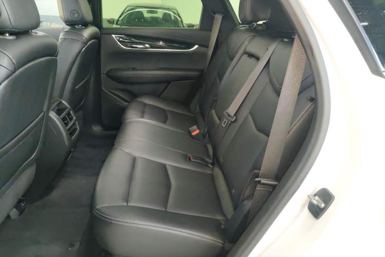 Used Cadillac XT5 2021 28T Luxury Version