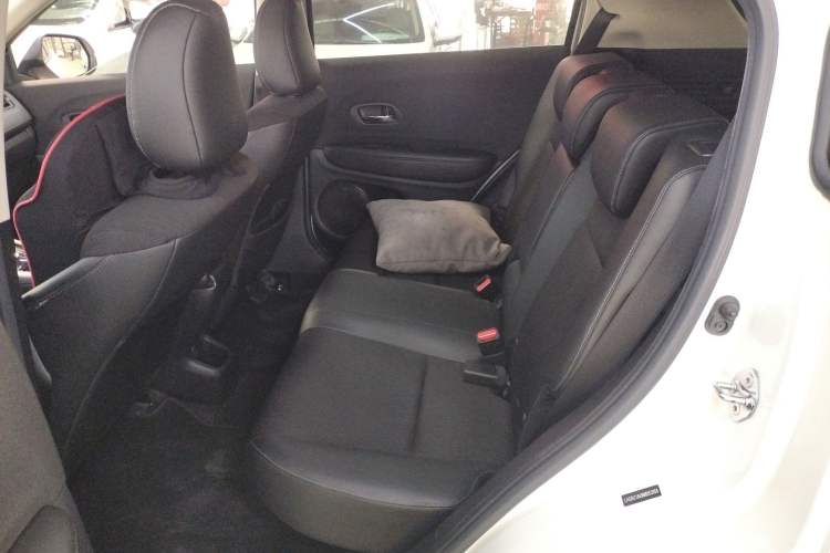 Used Honda Vezel 2020 1.5L CVT Pioneer Edition