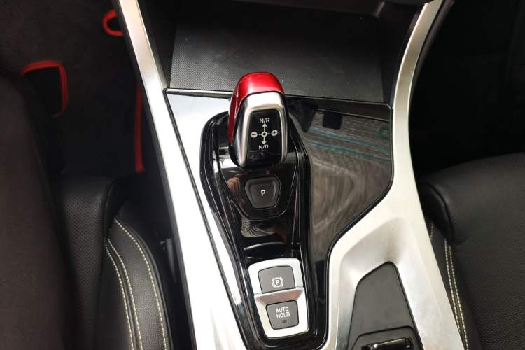 Used Lynk & Co 01 2017 2.0T Two-Wheel Drive Pro Edition
