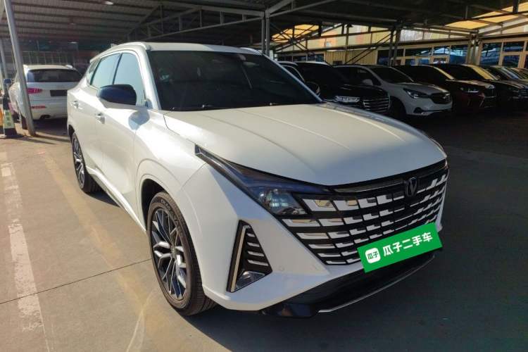 Used Changan UNI-Z 2025 1.5T Premium Edition
