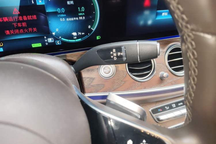 Used Mercedes-Benz E-Class New Energy 2022 Second Facelift E 350 e L Plug-in Hybrid Sedan
