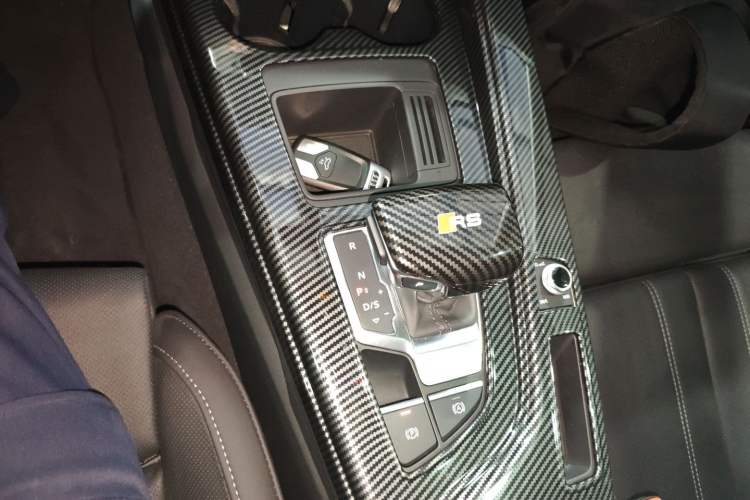 Used Audi A4L 2020 40 TFSI Fashion Dynamic Model
