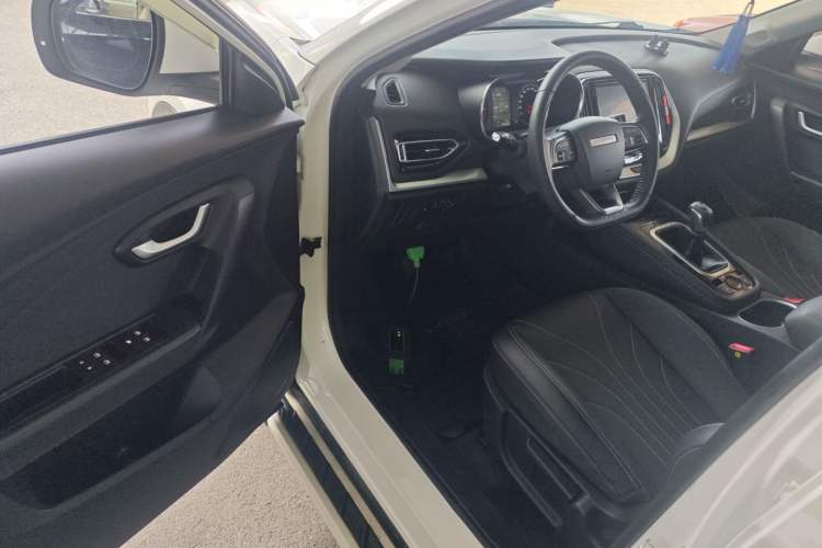 Used JETOUR X70M 2020 Revised Version 1.5T Manual - Travel Companion Type 6 Seats
