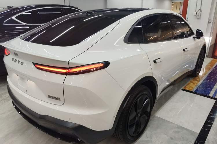 Used ONVO L60 2024 60 kWh Rear-Drive Version
