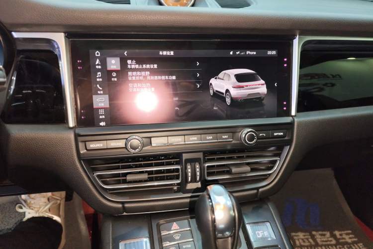 Used Porsche Macan 2018 Macan 2.0T