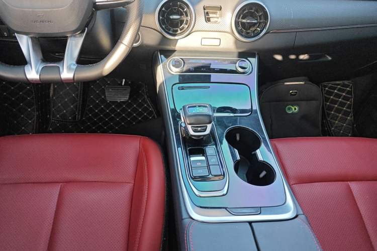 Used FORTHING T5 EVO 2021 1.5TD DCT Starry Edition
