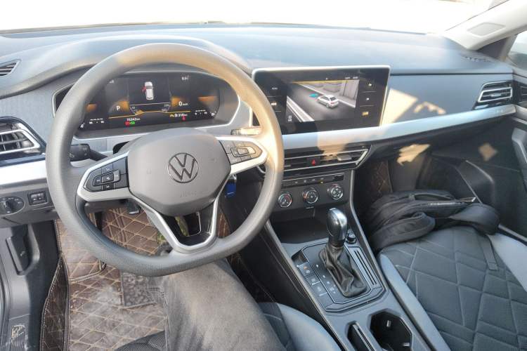 Used Volkswagen Lavida 2023 Revised 1.5L Automatic DeYi Edition