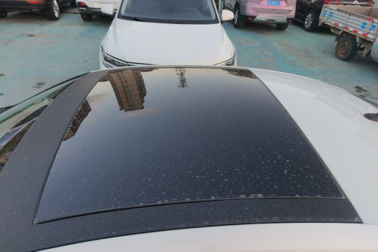 Used Volkswagen Lamando 2017 280TSI DSG Comfort Edition
