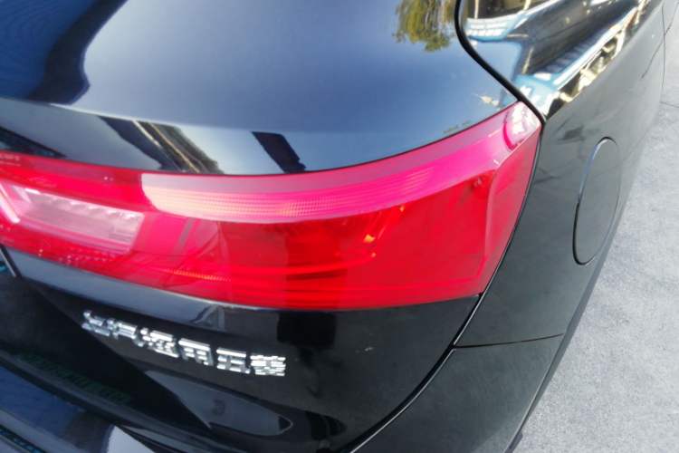 Used Baojun 530 2021 Global Car Anniversary Edition 1.5T CVT Luxury Model 5 Seats
