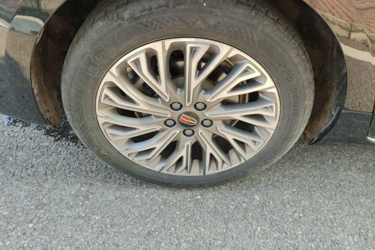 Used Hongqi H5 2023 2.0T Automatic Smart Connect Flagship Edition
