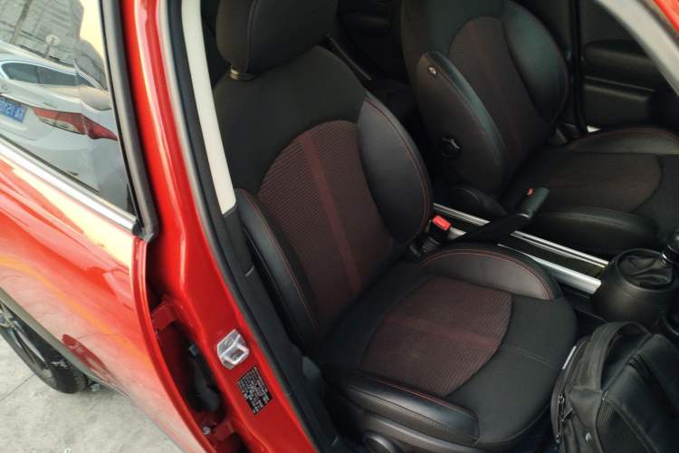 Used  Countryman 2014 1.6T COOPER ALL4 Fun
