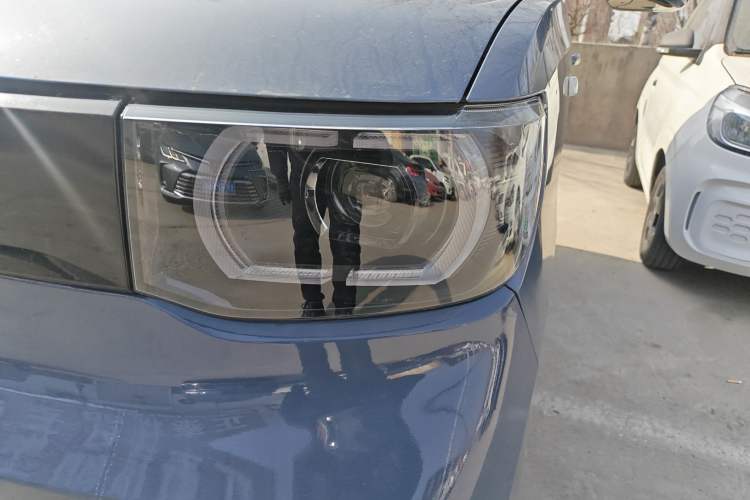 Used Wuling Hongguang MINIEV 2021 Macaron Fashion Model Lithium Iron Phosphate
