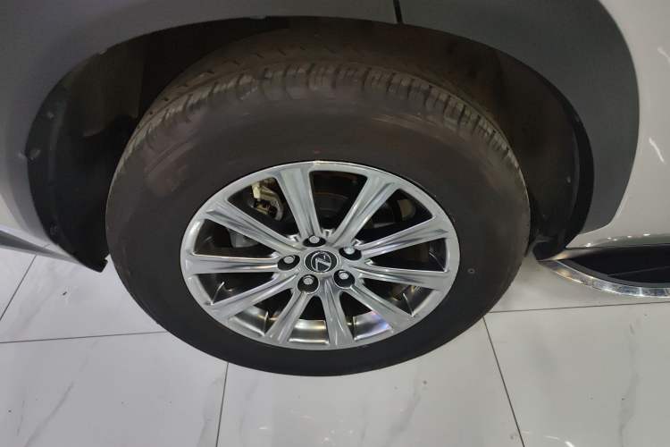 Used Lexus NX 2020 200 All-Wheel Drive Fēngshàng Version China VI Standard
