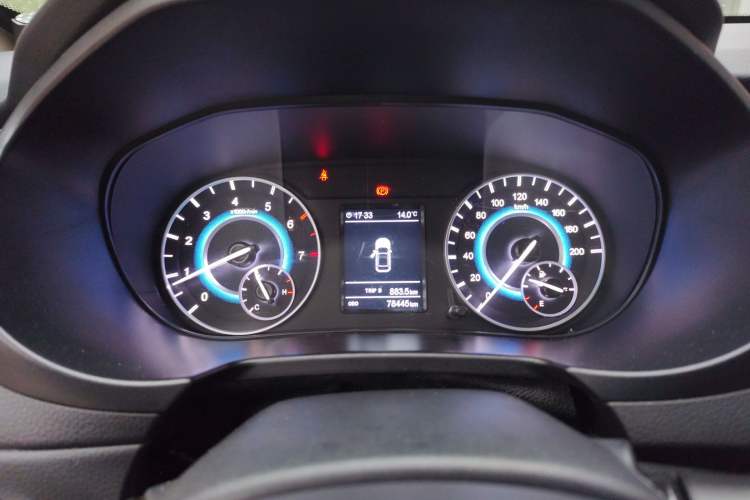 Used Dongfeng Fengon S560 2018 1.8L Manual Luxury 7-Seater
