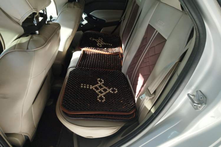 Used Ford Focus 2012 Sedan 1.6L Manual Fashion Edition