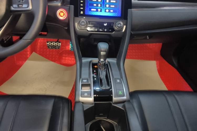 Used Honda Civic 2021 HATCHBACK 220TURBO CVT Trendy Cool Edition