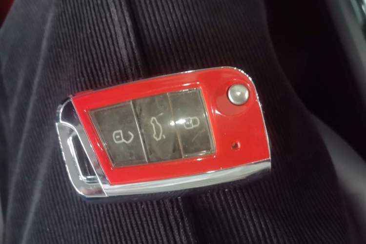 Used Volkswagen Tiguan L 2021 330TSI Automatic Two-Wheel Drive R-Line Enhanced Edition
