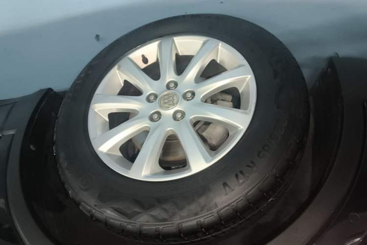 Used Buick Envision 2020 20T Two-Wheel Drive Luxury Model
