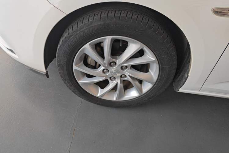 Used Buick Verano 2016 Hatchback 15S Automatic Leading Model
