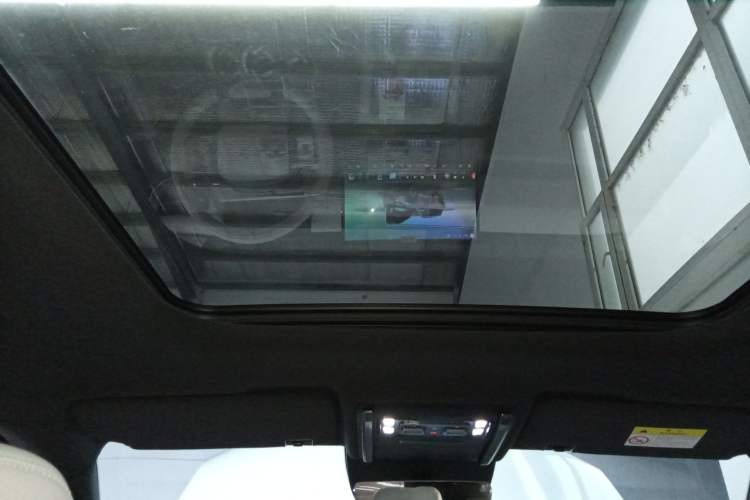 Used  Titanium 3 2025 501KM All-Wheel Drive Intelligent Driving Ultra Version