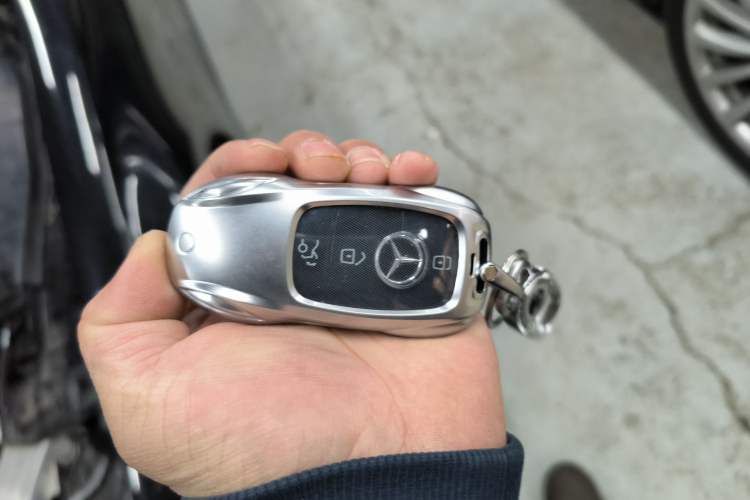 Used Mercedes-Benz E-Class 2018 Facelift E 200 L
