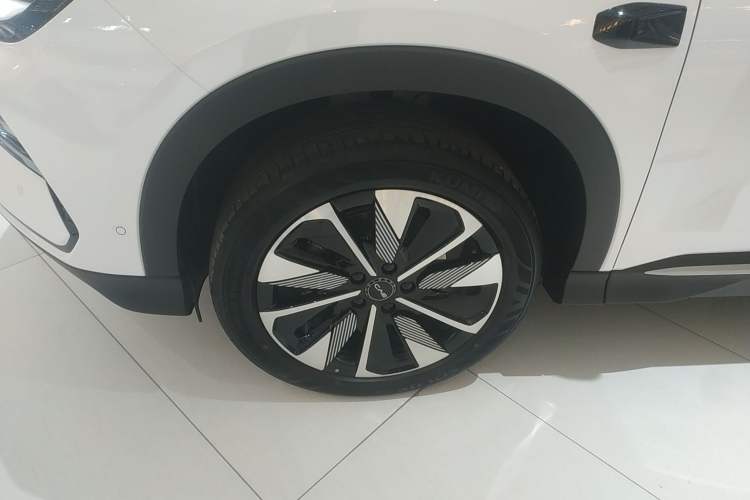 Used BYD Song PLUS New Energy 2025 DM-i Smart Drive 112KM Prestige Model