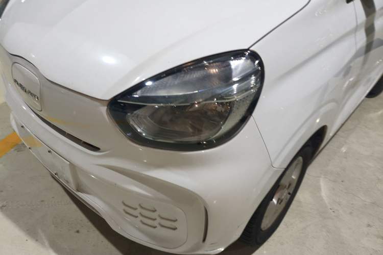 Used Roewe Clever 2021 302 km New Four-Seater Super-Efficient Version