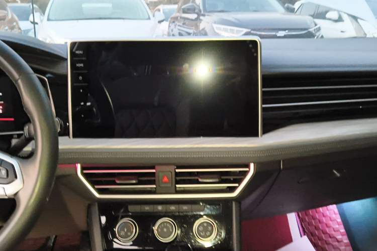 Used Volkswagen Sagitar 2023 300TSI DSG Excellence Edition
