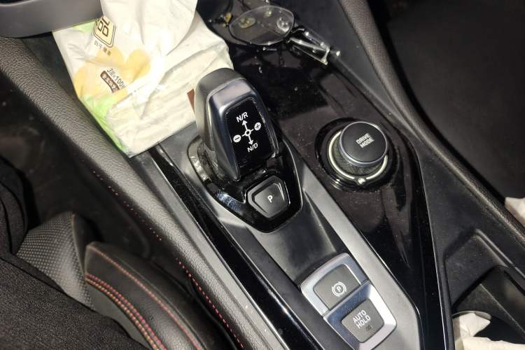 Used Lynk & Co 03 2020 1.5TD DCT JingPro Edition
