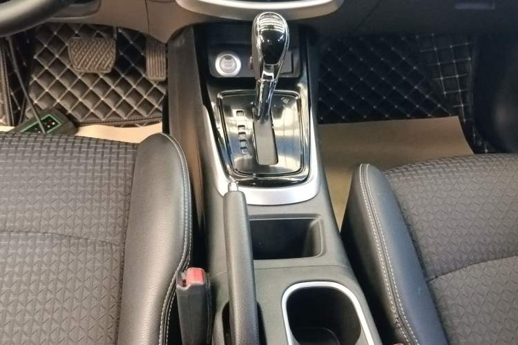 Used Nissan Tiida 2016 1.6L CVT Smart Drive Edition
