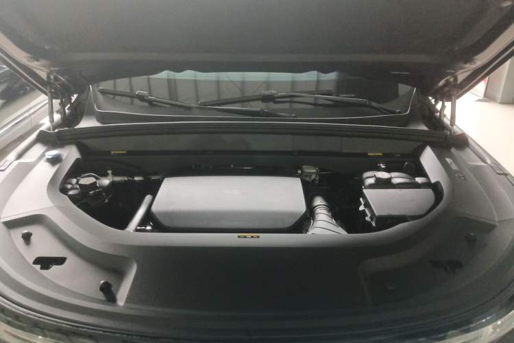 Used Li Auto L9 2022 Max model
