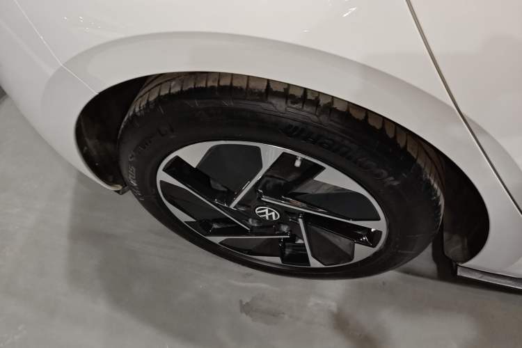 Used Volkswagen ID.3 2025 Smart Edition Outstanding Model