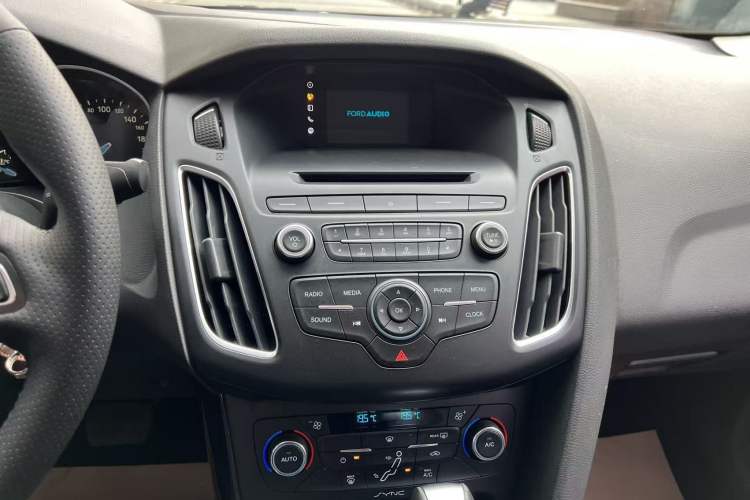 Used Ford Focus 2015 Sedan 1.6L Automatic Trend Model