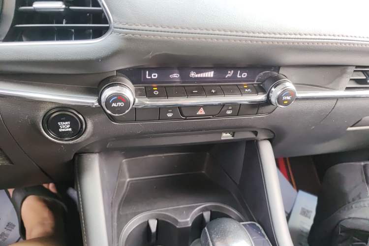 Used Mazda Mazda 3 Axela 2020 2.0L Automatic ZhiXuan Edition
