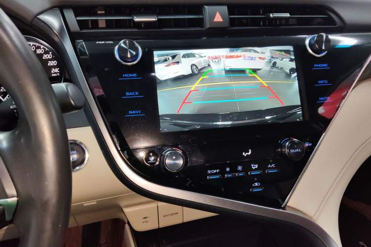 Used Toyota Camry 2019 2.5G Luxury Edition China VI Standard