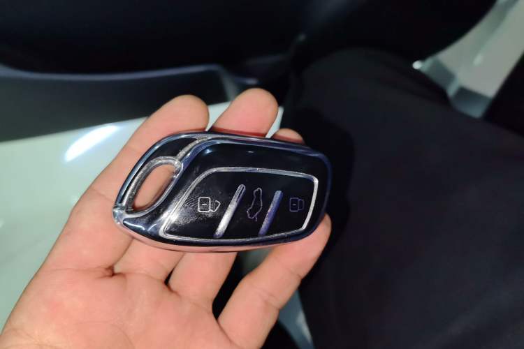 Used Roewe Clever 2022 311km QiQi BoBo Edition