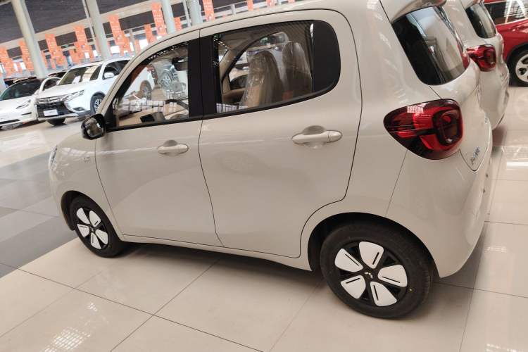 Used Wuling Hongguang MINIEV 2025 Four-Door Version Advanced Edition