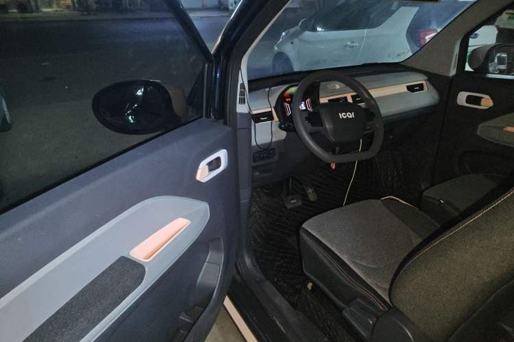 Used Chery QQ Ice Cream 2023 120km Ice Cream-Type Lithium Iron Phosphate
