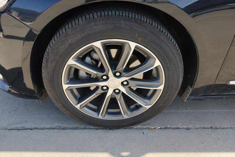 Used Buick LaCrosse 2019 28T Luxury Model