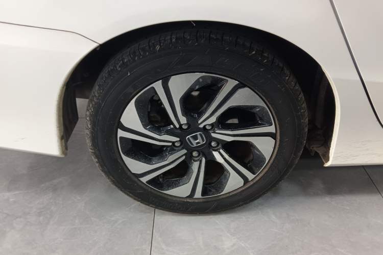 Used Honda Crider 2016 1.8L CVT Luxury Edition