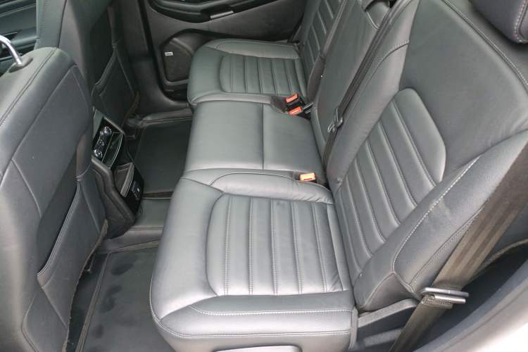 Used Ford Edge 2020 EcoBoost 245 Two-Wheel Drive Titanium 7-Seater
