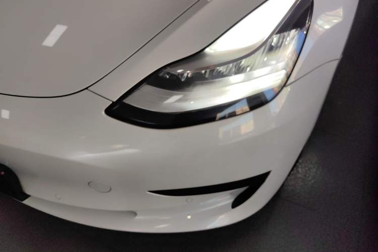 Used Tesla Model 3 2019 Standard Range Rear-Drive Upgraded Version
